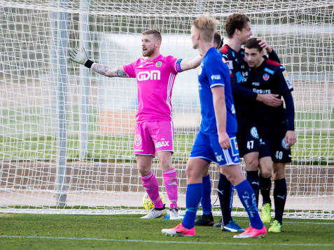 Sundsvalls målvakt Tommy Naurin deppar