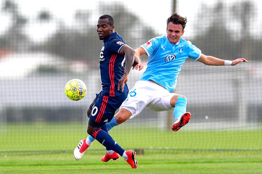 New Englands Teal Bunbury och Malmö FFs Andreas Vindheim