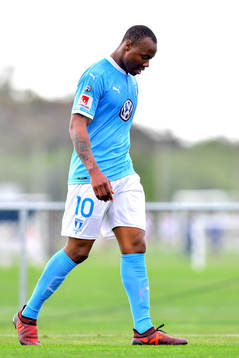 Malmö FFs Carlos Strandberg deppar