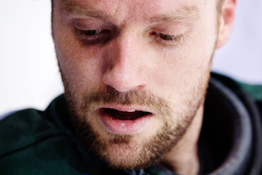 Färjestads målvakt Lars Haugen utan hjälm