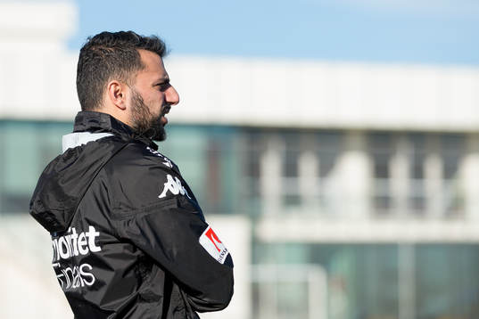 IFK Göteborgs tränare Poya Asbaghi