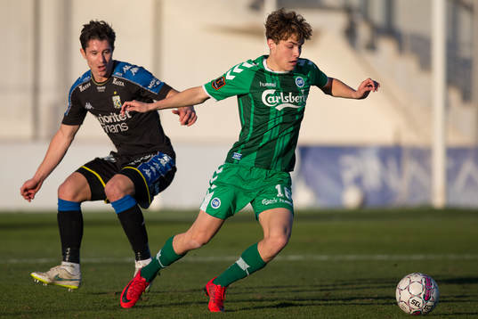 IFK Göteborgs David Boo Wiklander mot Odenses Julius