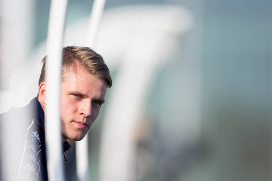 IFK Göteborgs nyförvärv Mikael Ingebrigtsen tittar på