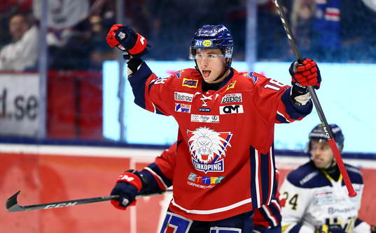 Linköpings Jakob Lilja jublar