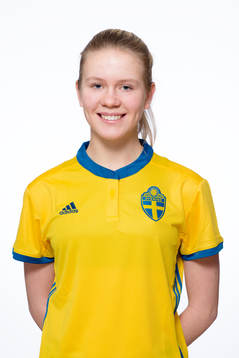 Olivia Lindstedt i F17-landslaget