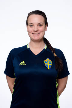Petra Nilsson fysioterapeut  i F17-landslaget