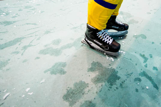Swedish ice hockey skates