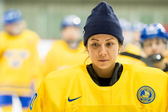 Goaltender Minatsu Murase of Sweden