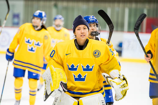 Goaltender Minatsu Murase of Sweden