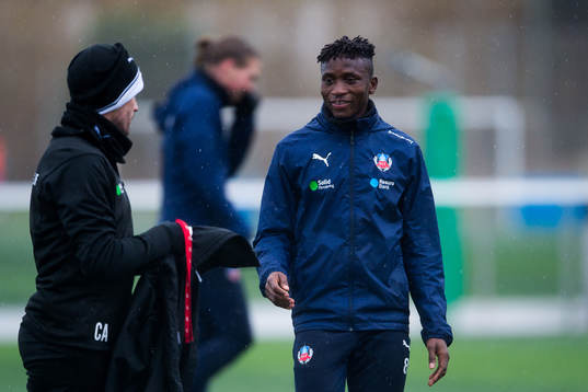 Helsingborgs Mamudo Moro på ett träningsläger