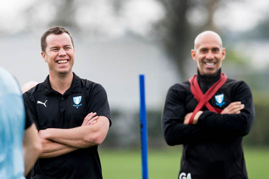 Malmö FFs sportchef Daniel Andersson och massör Greger