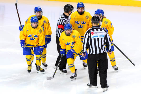Emmy Alasalmi of Sweden celebrates