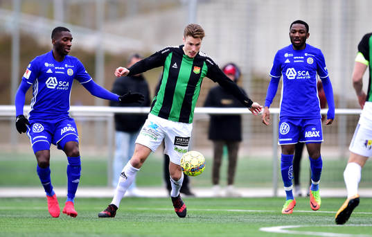 Sundsvalls Peter Wilson, GAIS Marcus Bergholtz  och
