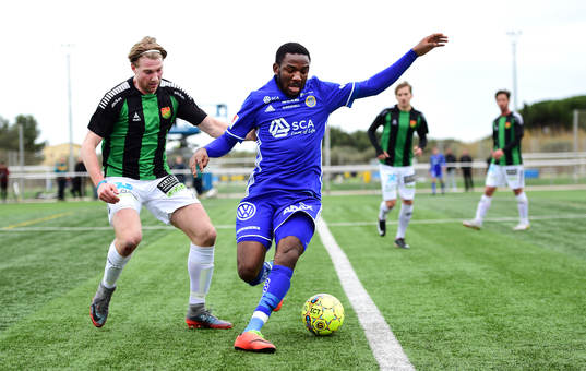 GAIS August Wängberg och Sundsvalls Chidi Omeje