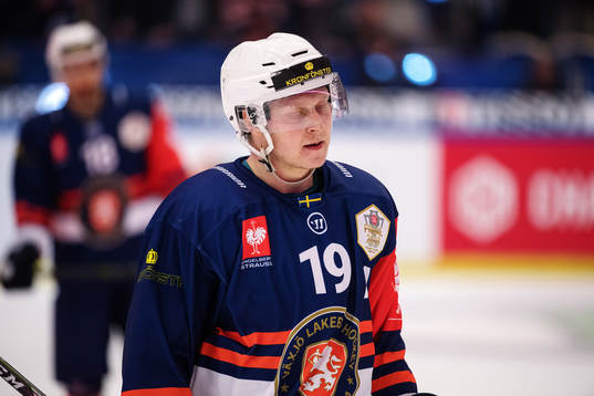 Växjös Tuomas Kiiskinen looks dejected