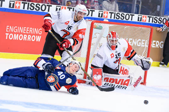 Goalie Juho Olkinuora of Jyväskyläs
