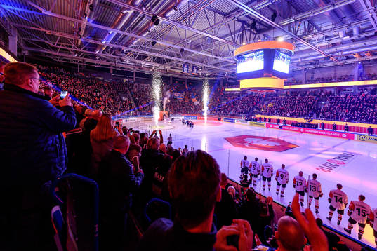 Intro prior the CHL final game between Växjö and