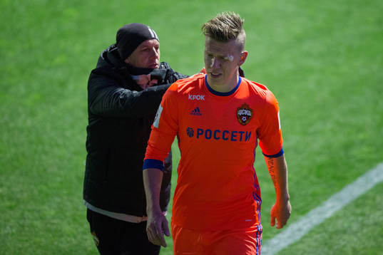 CSKA Moskvas Pontus Wernbloom tvingas lämna i halvtid