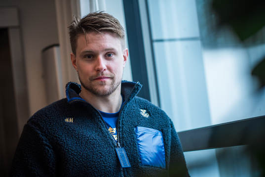 under en pressträff med Sveriges ishockeylandslag