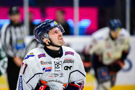 Linköpings Daniel Olsson Trkulja deppar