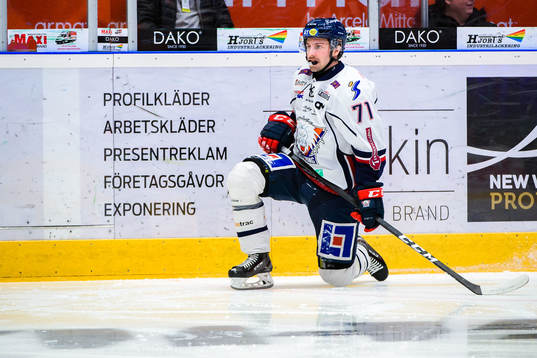 Linköpings Daniel Olsson Trkulja deppar