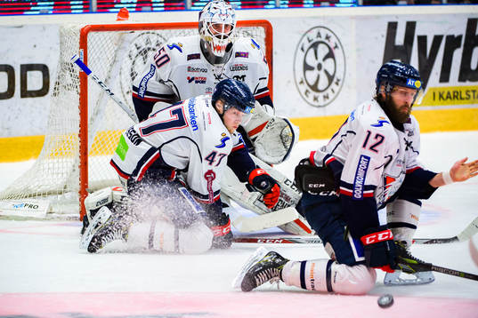 Linköpings målvakt Jonas Gustavsson, Anton Karlsson och