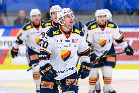 Djurgårdens Niclas Bergfors jublar