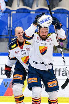 Djurgårdens Mikael Ahlén jublar