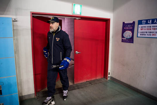 Rikard Grönborg head coach of Sweden make his entrance