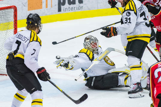 Brynäs målvakt David Rautio släpper in 3-1