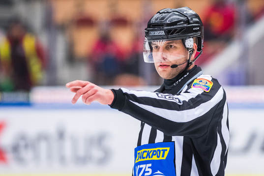 Linjedomare Emil Yletyinen