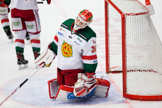 Moras målvakt Christian Engstrand deppar