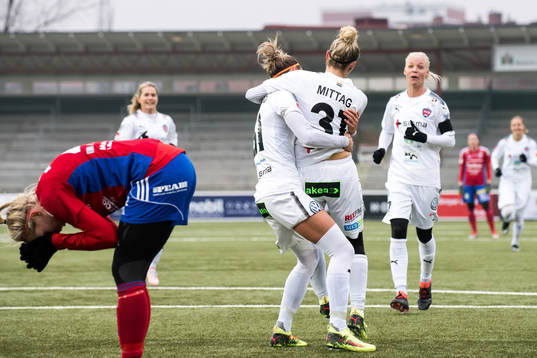 Rosengårds Sanne Troelsgaard jublar