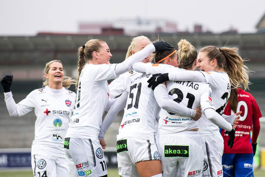 Rosengårds Sanne Troelsgaard jublar