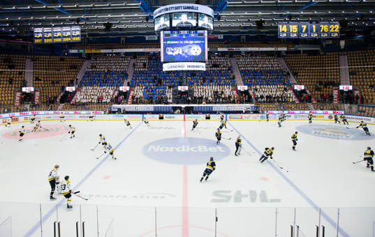 Lagen värmer upp i Kinnarps Arena