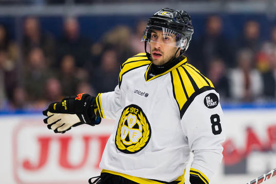 Brynäs Aaron Palushaj jublar