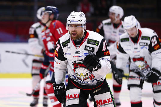 Malmö Redhawks Nichlas Hardt jublar