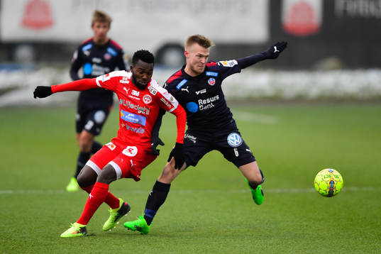 Värnamos Lumala Abdu och Helsingborgs Andreas Landgren