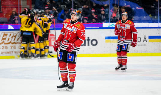 Örebros Jare Sallinen deppar och Glenn Gustafsson deppar