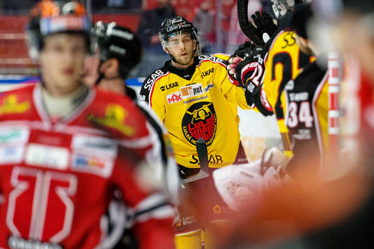 Luleås Patrick Cehlin jublar