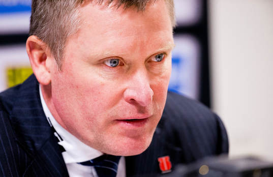 Örebros tränare Niklas Sundblad deppar på