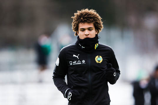 Hammarbys Neto Borges innan träningsmatchen i fotboll