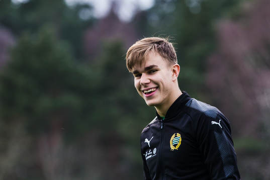 Hammarbys Dusan Jajic innan träningsmatchen i fotboll
