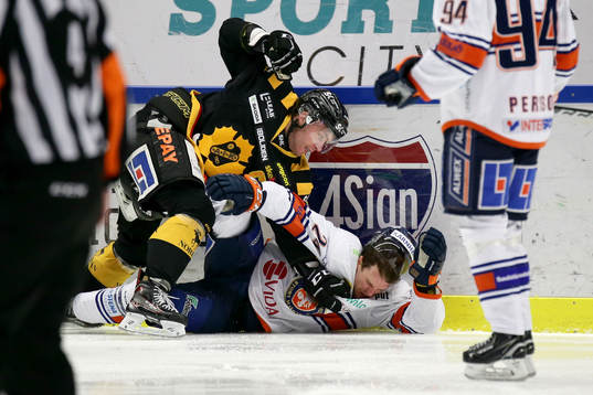Skellefteås Pontus Petterström och Växjös Brendan