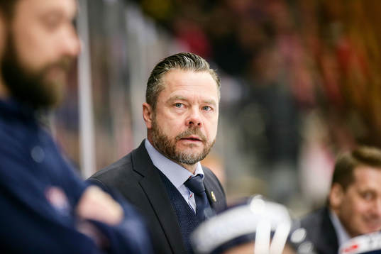 Växjös assisterande tränare Fredrik Hellgren
