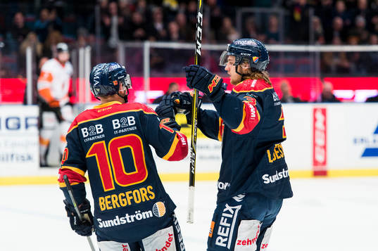 Djurgårdens William Lagesson jublar