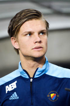 Djurgårdens målvakt Oscar Jonsson innan en träningsmatch