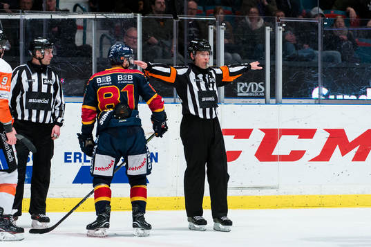 Huvuddomare dömer bort Karlskronas 2-1