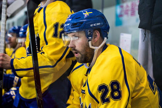 Dick Axelsson of Sweden