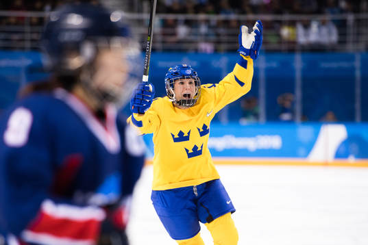 Elin Lundberg of Sweden celebrates